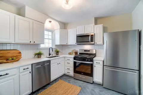 6906 Roe, Cincinnati, OH 45227 photo 9