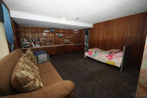 499 Wellesley, Cincinnati, OH 45224 photo 21