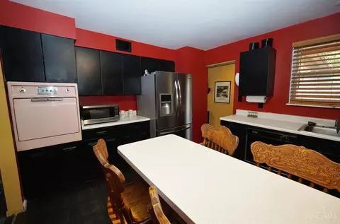 499 Wellesley, Cincinnati, OH 45224 photo 11
