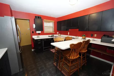 499 Wellesley, Cincinnati, OH 45224 photo 9