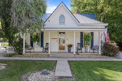 281 Lake, Fayetteville, OH 45118