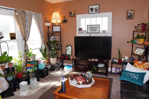 4310 Eighth St, Cincinnati, OH 45205 photo 4