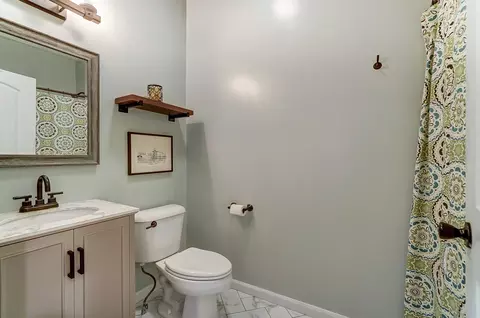 183 Garfield, Cincinnati, OH 45246 photo 23