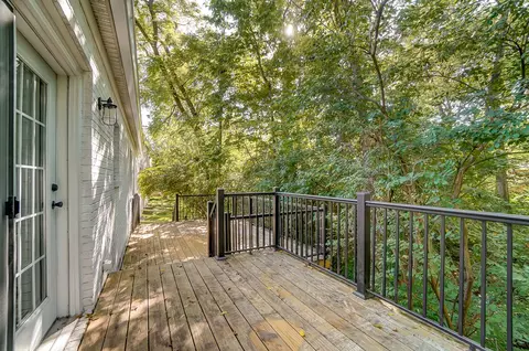 183 Garfield, Cincinnati, OH 45246 photo 40