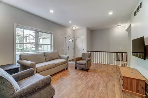183 Garfield, Cincinnati, OH 45246 photo 7