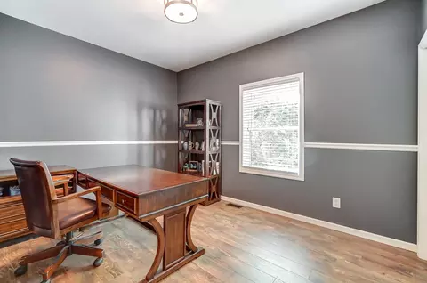 183 Garfield, Cincinnati, OH 45246 photo 24