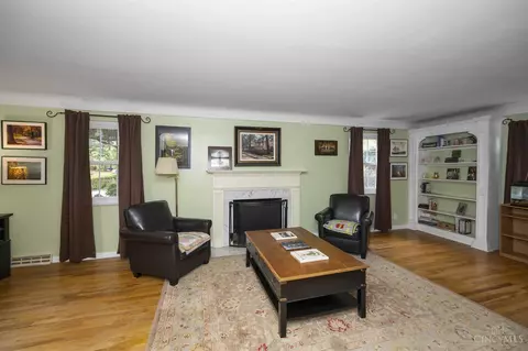 8699 Zenith Ct, Cincinnati, OH 45231 photo 12