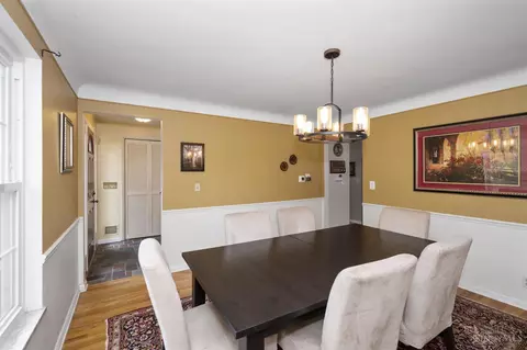 8699 Zenith Ct, Cincinnati, OH 45231 photo 11