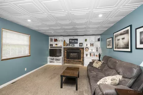 8699 Zenith Ct, Cincinnati, OH 45231 photo 22