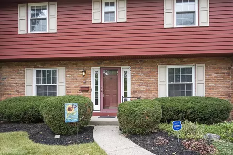 8699 Zenith Ct, Cincinnati, OH 45231 photo 7