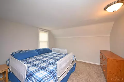 4059 Mclean, Cincinnati, OH 45255 photo 22