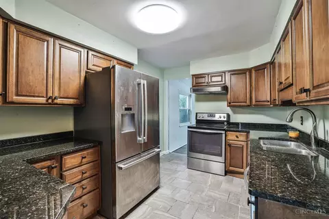 117 Bunker Hl, Reading, OH 45215 photo 10