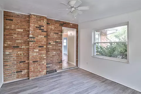 117 Bunker Hl, Reading, OH 45215 photo 8