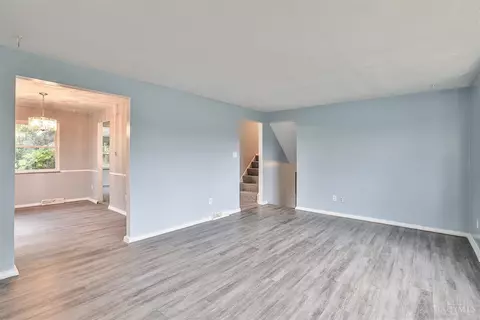117 Bunker Hl, Reading, OH 45215 photo 6