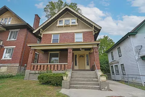928 Windsor, Cincinnati, OH 45206