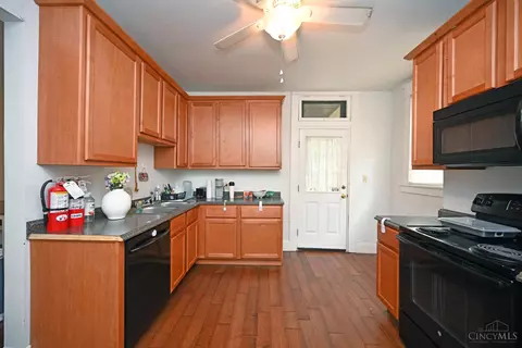 928 Windsor, Cincinnati, OH 45206 photo 10