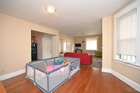 928 Windsor, Cincinnati, OH 45206 photo 8
