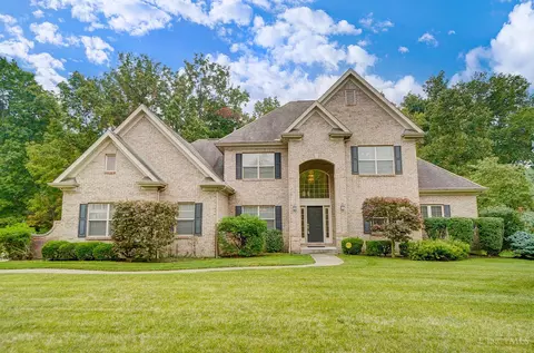 9681 Stonemasters Dr, Symmes Twp, OH 45140