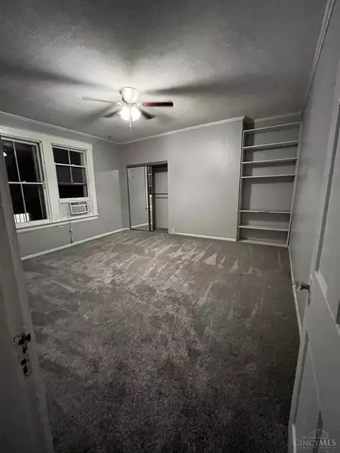 2705 Hackberry St, Cincinnati, OH 45206 photo 12
