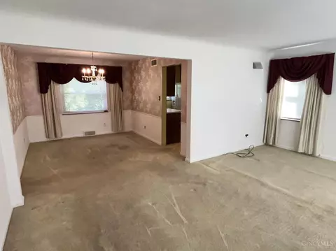 3002 Ferguson Rd, Cincinnati, OH 45238 photo 9