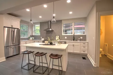 1359 Fleming, Cincinnati, OH 45206 photo 9