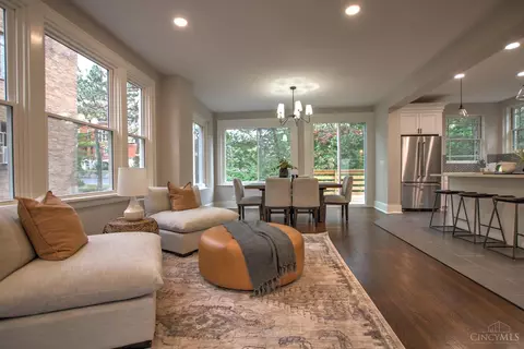 1359 Fleming, Cincinnati, OH 45206 photo 8