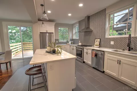 1359 Fleming, Cincinnati, OH 45206 photo 10