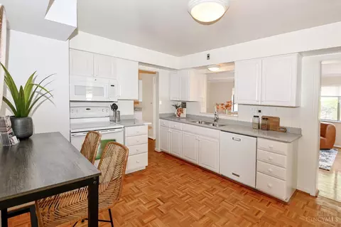 31 Observatory, Cincinnati, OH 45208 photo 20