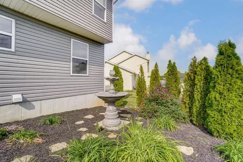 60 Keswick Dr, Monroe, OH 45050 photo 37
