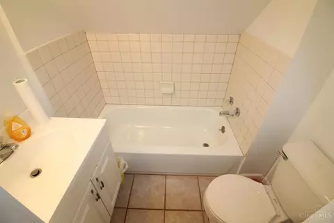 198 Crest, Reading, OH 45215 photo 12