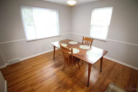198 Crest, Reading, OH 45215 photo 5