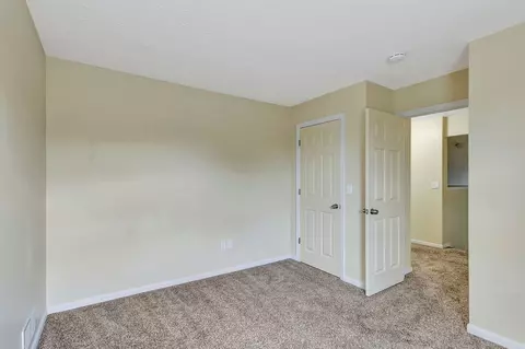 1522 Jonathan, Cincinnati, OH 45207 photo 32