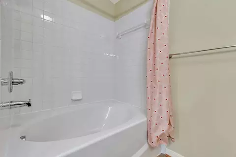 1522 Jonathan, Cincinnati, OH 45207 photo 25