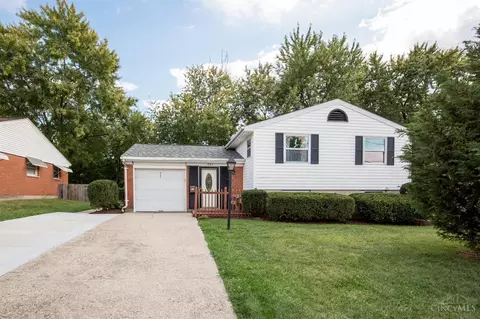 937 Kemper Rd, Forest Park, OH 45240