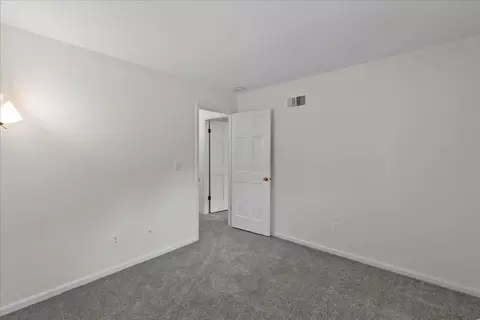 7152 Grantham, Cincinnati, OH 45230 photo 25