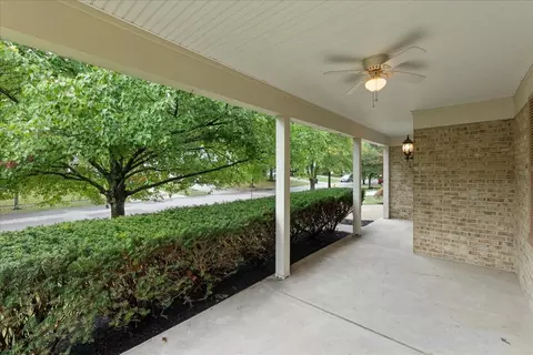 7152 Grantham, Cincinnati, OH 45230 photo 3
