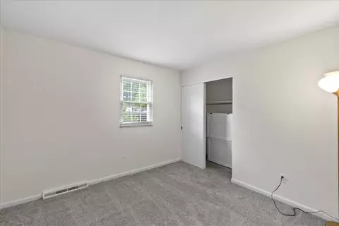 7152 Grantham, Cincinnati, OH 45230 photo 27