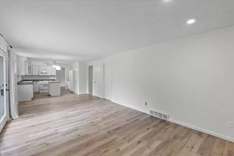 7152 Grantham, Cincinnati, OH 45230 photo 7