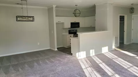 5461 Michelles Oak #E, Cincinnati, OH 45248 photo 12