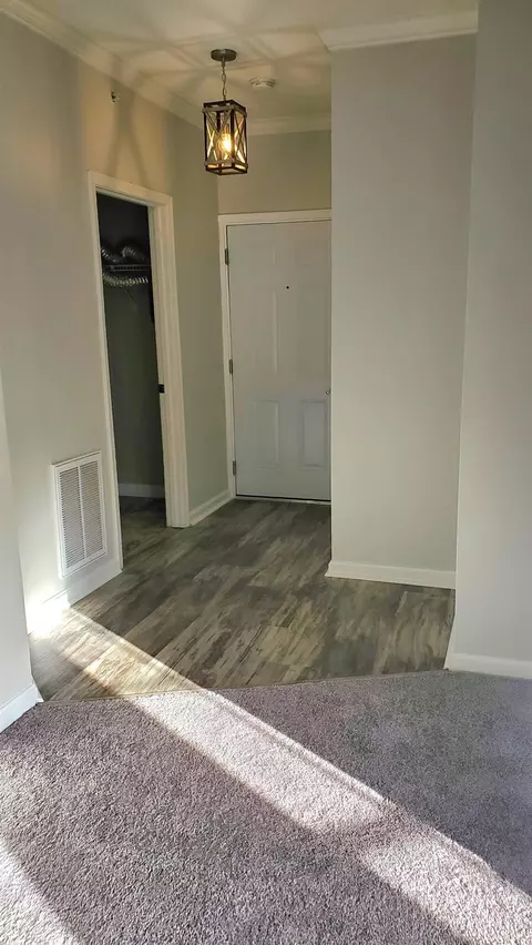 5461 Michelles Oak #E, Cincinnati, OH 45248 photo 46