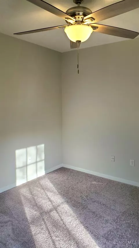 5461 Michelles Oak #E, Cincinnati, OH 45248 photo 41