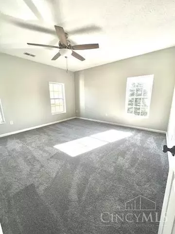 5461 Michelles Oak #E, Cincinnati, OH 45248 photo 27