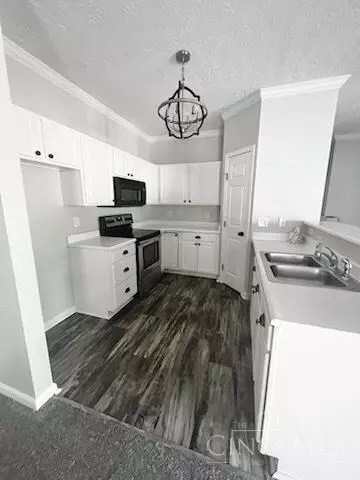 5461 Michelles Oak #E, Cincinnati, OH 45248 photo 23