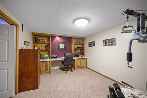 2091 Greenpine Dr, Cincinnati, OH 45231 photo 49