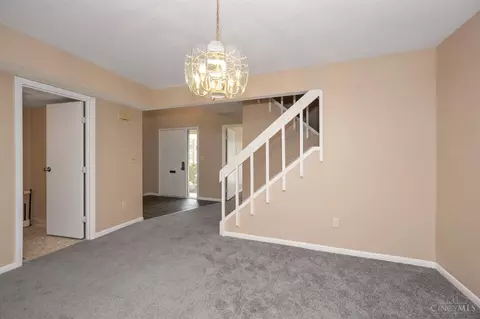 7290 Galbraith, Cincinnati, OH 45243 photo 8