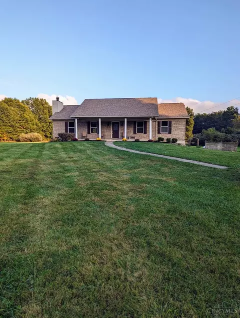 2162 Dean Rd, Bethel, OH 45106
