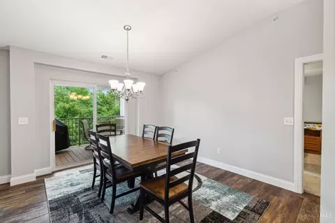 1396 Shadowood Trl, Hamilton Township, OH 45039 photo 15