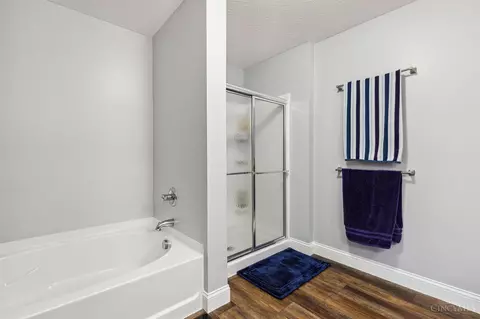 1396 Shadowood Trl, Hamilton Township, OH 45039 photo 20