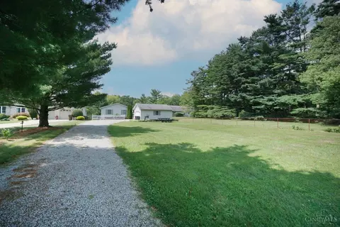 1669 Lorelei, Fayetteville, OH 45118