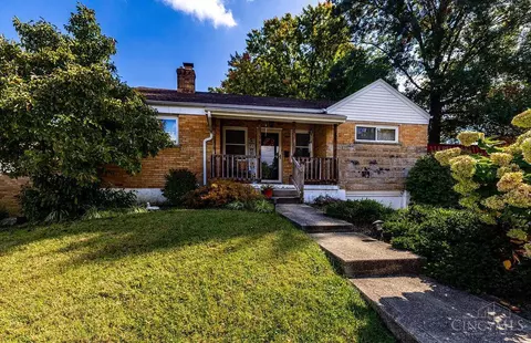 1110 Beechmeadow Ln, Cincinnati, OH 45238